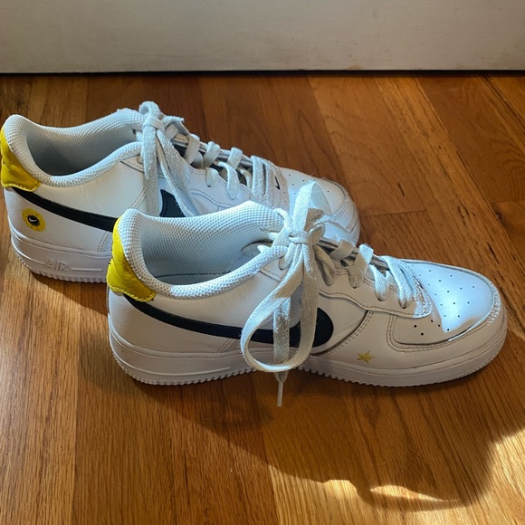 Have a Nike Day Air forces (US 6Y) - Picture 7 of 12